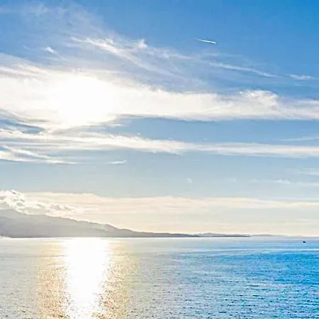 Lungomare Blue Sky Appartement