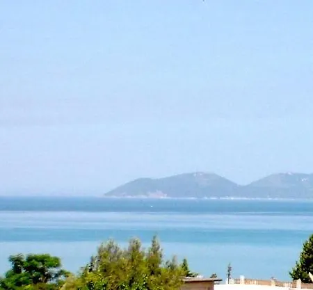 Lungomare Blue Sky *