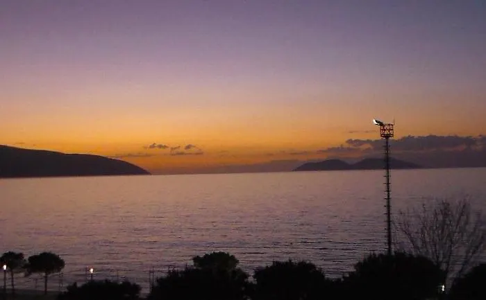 公寓 Lungomare Blue Sky *