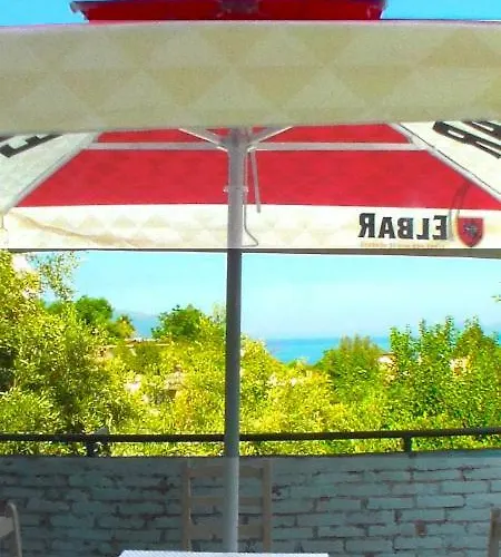 Lungomare Blue Sky 公寓 Vlorë